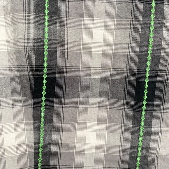 Cruel Girl Shirt Womens  Small Black Gray Green Snaps Embroidered Cowgirl Shirt - Picture 11 of 13